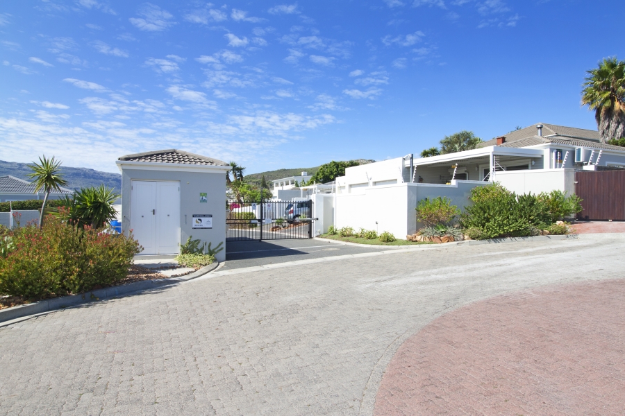 3 Bedroom Property for Sale in Capri Western Cape